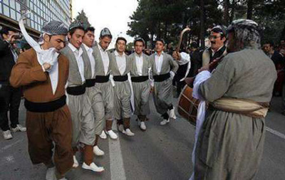 هه لپرکی کردی‌, رسوم مردم کرمانشاه‌