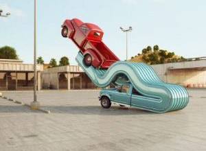 , هنرنمایی جالب با ادغام ماشین های لوکس (عکس)
