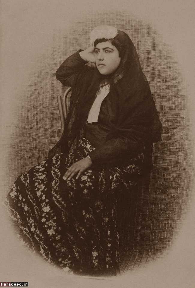 عکس‌نوشت/ عکس آتلیه‌ای از زن قاجاری