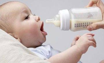 زیانهای شیشه شیر برای نوزادان