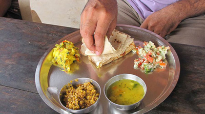 آداب غذا خوردن در هند, هندوستان