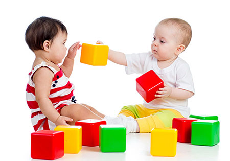 بازی با کودک نو پا,بازی با کودک،بازی با کودک 2 ساله