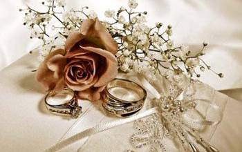 آيا مراسم عقد و عروسى در ماه محرم حرام است؟