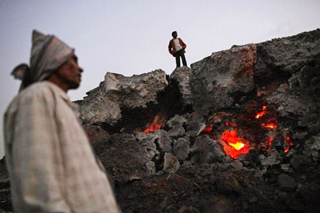 معدن,معدن زغال سنگ,معدن شعله ور در هند