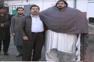 سنگین وزن ترین مرد دنیا با 440 کیلوگرم وزن + تصاویر