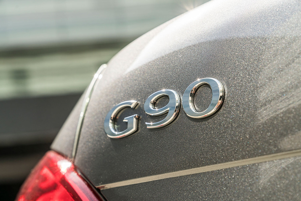 , تصاویر زیبای هیوندای جنسیس G90 مدل ۲۰۱۷ را ببینید