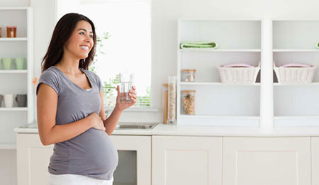 میزان مصرف آب در بارداری